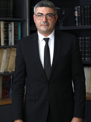 Dr. Akl Boutros Akl